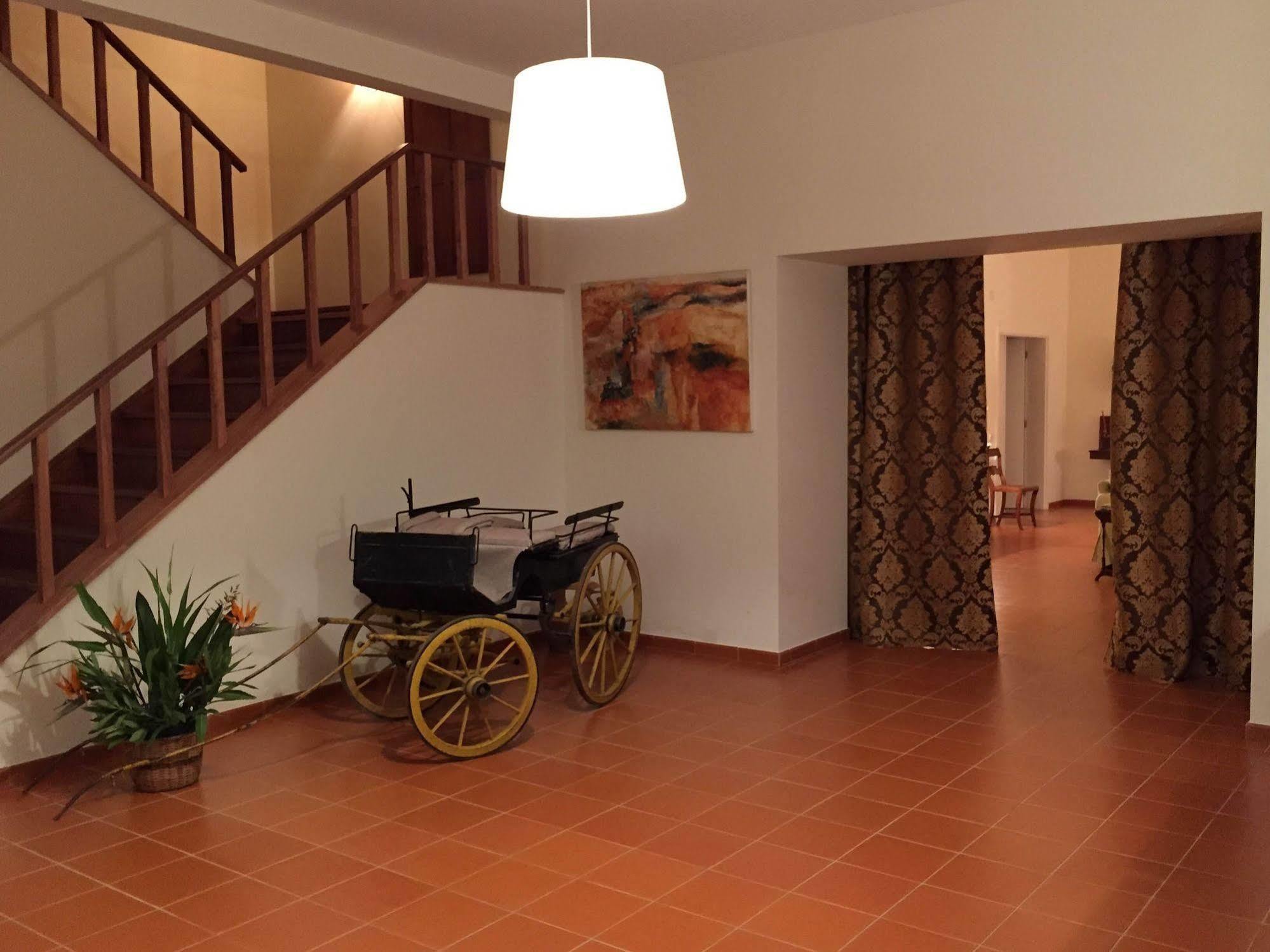 Vila Casa Do Alfaro Azambuja Exteriér fotografie
